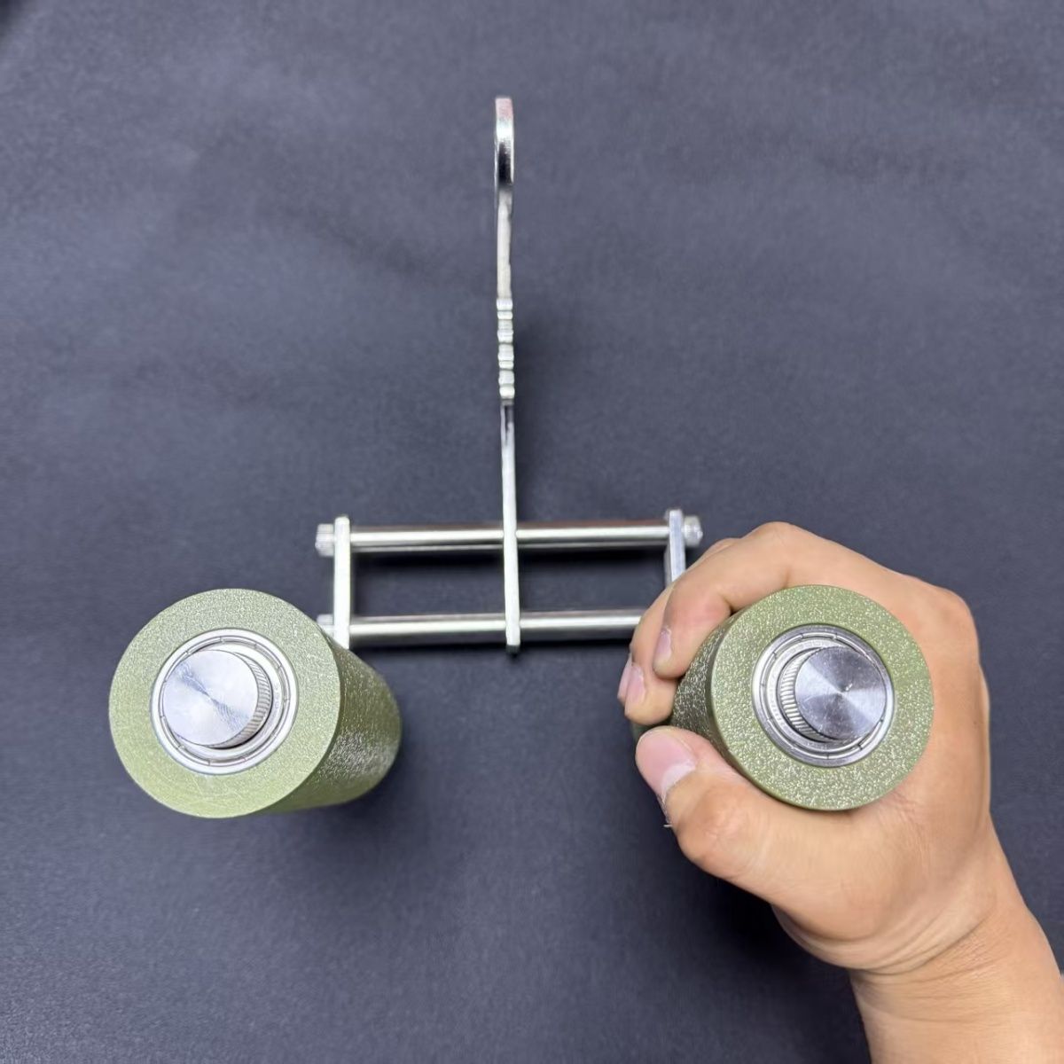 Wałek do ćwiczeń nadgarstków w – Wrist Roller Forearm recenzja i cena