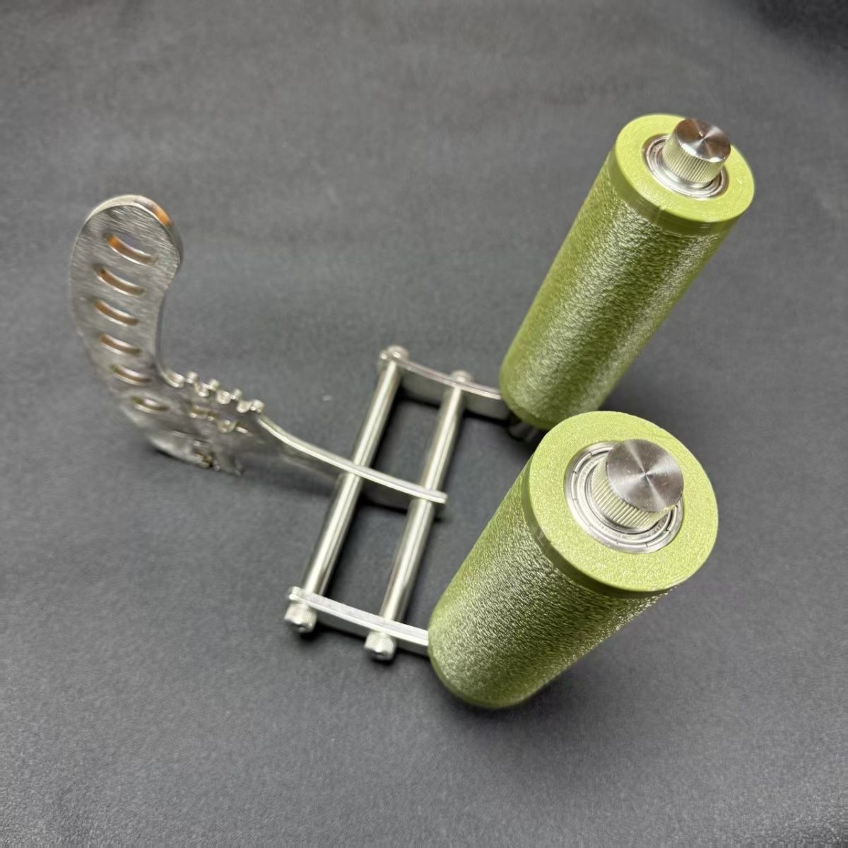 Wałek do ćwiczeń nadgarstków w – Wrist Roller Forearm recenzja i cena